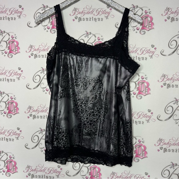 Lace metallic tank top holographic Lacey pattern grey black lace trim straps y2k - Picture 2 of 9
